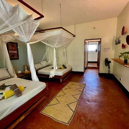 Hotel Viavia Entebbe Zewnętrze zdjęcie