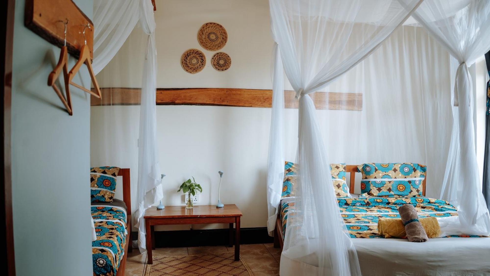 Hotel Viavia Entebbe Zewnętrze zdjęcie