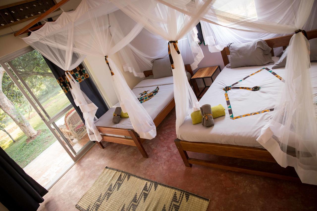 Hotel Viavia Entebbe Zewnętrze zdjęcie